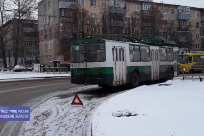 В Иванове женщина-пассажир получила травмы ребер, а в Верхнем Ландехе сбили пешехода - mkivanovo.ru - Ивановская обл.