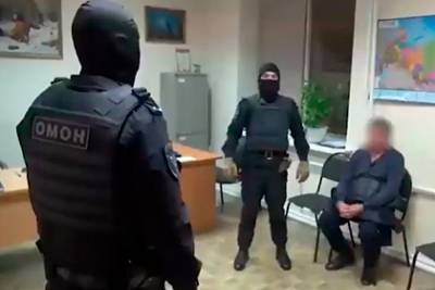 ФСБ задержала смотрящего за Тюменью Патрушонка после жалоб проституток - lenta.ru - Тюмень - Ялуторовск