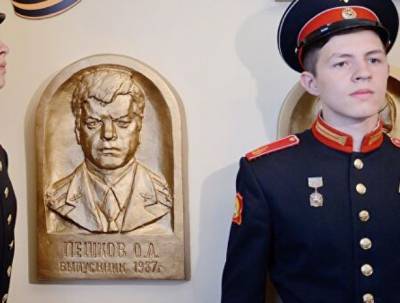 Памятник русскому летчику, предательски сбитому турками, установлен в Сирии - vpk-news.ru - Россия - Сирия
