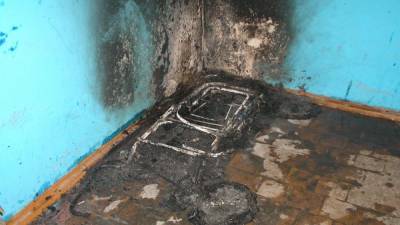 В подъезде жилого дома в Ряжске сгорела детская коляска - 7info.ru - Ряжск