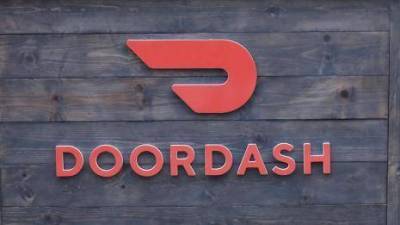 DoorDash: размещение в сфере доставки еды - smartmoney.one - США - Нью-Йорк - шт. Калифорния