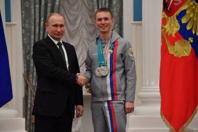 Сергей Устюгов - Денис Спицов - Елена Вяльбе - Вяльбе: "Спицов болел тяжелее всех" - sport.ru - Россия - Финляндия