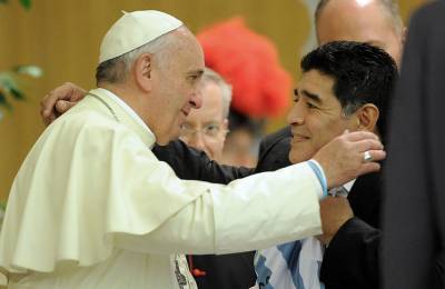 Диего Марадон - Франциск - Маттео Бруни - Папа римский Франциск поминает Марадону в молитве - news.bigmir.net - Аргентина - Ватикан