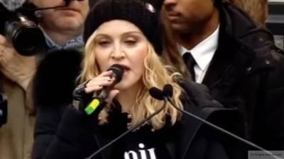 Мадонну случайно "похоронили" вместо футболиста Марадоны - newinform.com