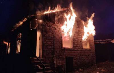 В Нагорном Карабахе местные жители сожгли свое село из-за ошибки армянских чиновников - lenta.ua - Армения - Азербайджан