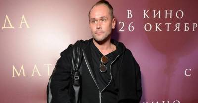 Максим Аверин - Звезда «Склифосовского» Аверин рассказал о смерти брата: «Он не хотел меня принимать» - skuke.net
