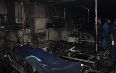 В Индии при пожаре в COVID-больнице погибли пять человек - korrespondent.net - Киев - Индия - штат Гуджарат - Печерск