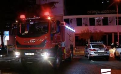 Несколько человек пострадали во время пожара в жилом доме в Тбилиси - newsgeorgia.ge - Тбилиси