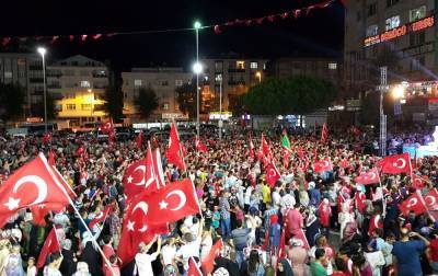 В Турции к пожизненному заключению приговорили более 300 противников Эрдогана - rbc.ua - Турция - Анкара