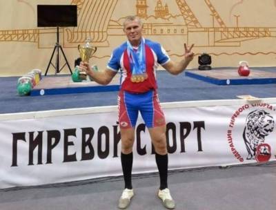 Александр Захаров - Смолянин выиграл четыре «золота» на первенстве мира по гиревому спорту - rabochy-put.ru - Россия - Санкт-Петербург
