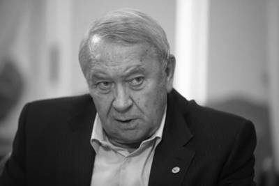 Владимир Иванов - Бывший президент РАН умер после заражения коронавирусом - lenta.ru - Россия