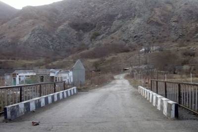В Нагорном Карабахе подорвался автомобиль с людьми - real-vin.com - Армения - Азербайджан - район Физулинский - район Кельбаджарский