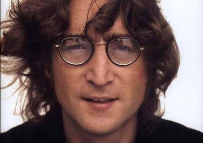 Джон Леннон - 8 декабря 40 лет назад погиб музыкант, поэт-романтик, революционер и один из основателей БИТЛЗ Джон Леннон - apral.ru - Нью-Йорк