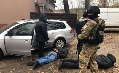 В Броварском районе местному ресторатору сожгли автомобиль - lenta.ua - Украина - Турция - Азербайджан - район Броварский