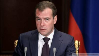 Дмитрий Медведев - Дмитрий Медведев выразил соболезнования в связи со смертью Фортова - riafan.ru - Москва - Россия