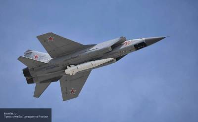 Владимир Попов - Летчик Попов объяснил, почему МиГ-31 в стратосфере шокировал американцев - newinform.com - Россия - США - Вашингтон