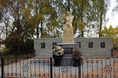 Памятник отремонтировали в Сосновском районе - nn.mk.ru - район Сосновский
