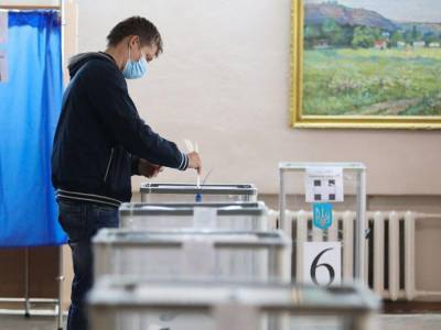 Алексей Якубин - Явку на местных выборах в Украине создали оппозиционно настроенные избиратели – эксперт - golos.ua - Украина
