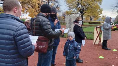 В Барнауле сообщили о провокации на акции памяти жертв репрессий - svoboda.org - Барнаул - Алтайский край