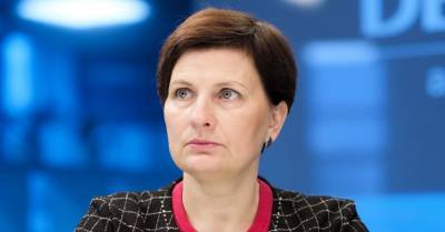 Илза Винькеле - Глава Минздрава надеется, что новые ограничения помогут избежать переполнения больниц - rus.delfi.lv - Рига - Латвия