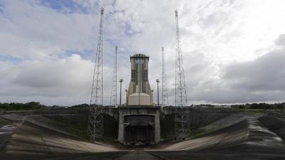 Запуск ракеты «Союз» с космодрома Куру снова отложен - iz.ru - Россия - Израиль - Эмираты - Французская Гвиана