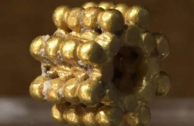 В Израиле ребенок нашел золотое украшение, которому 3000 лет - lenta.ua - Израиль - Иерусалим