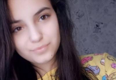 В Киеве бесследно пропала юная красавица, фото: "Есть особая примета" - politeka.net - Киев