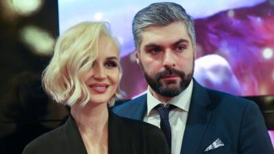 Полина Гагарина - Дмитрий Исхаков - Полина Гагарина официально подала на развод с Дмитрием Исхаковым - 5-tv.ru