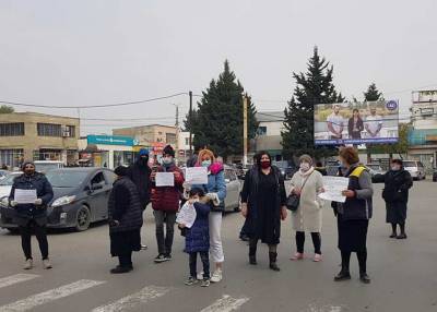 В Рустави уличные торговцы перекрыли дорогу - newsgeorgia.ge - Грузия - Тбилиси - Рустави