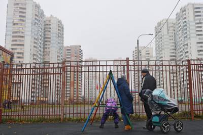 Россиян предупредили о росте ставок по ипотеке - lenta.ru - Россия