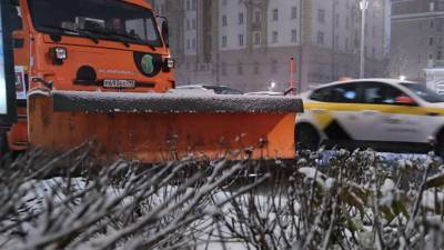 В Казани рассказали о работе дорожных служб в условиях снегопада - russian.rt.com - Казань