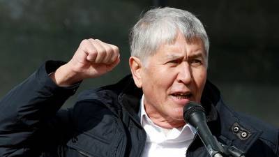 Алмазбек Атамбаев - Верховный Суд Киргизии отменил приговор по делу экс-президента Атамбаева - iz.ru - Киргизия - Бишкек
