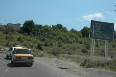 В Карабахе перекрыли для гражданских лиц дорогу Шуши-Лачин - aif.ru - Крым - Армения - Азербайджан