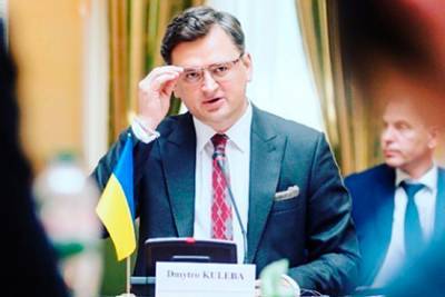 Дмитрий Кулеба - На Украине оценили вероятность потери безвизового режима с ЕС - lenta.ru - Украина