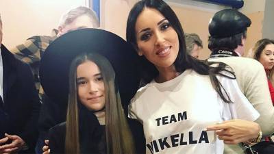 Микелла Абрамова - Алсу зарегистрировала имя дочери Микеллы в качестве товарного знака - gazeta.ru