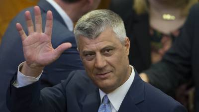 Хашим Тачи - Лидер Косова уходит в отставку из-за обвинений в военных преступлениях - vesti.ru - Косово - Гаага - Приштина
