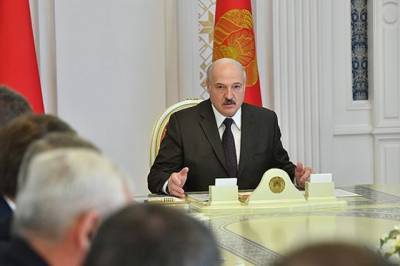 Александр Лукашенко - Лукашенко потребовал отрегулировать систему тестирования на коронавирус - aif.ru - Белоруссия