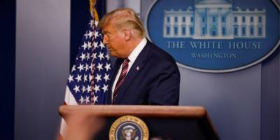 Дональд Трамп - Carlos Barria - Крупные телеканалы США прервали выступление Трампа, когда он заявил об «украденной» победе на выборах - nv.ua - США