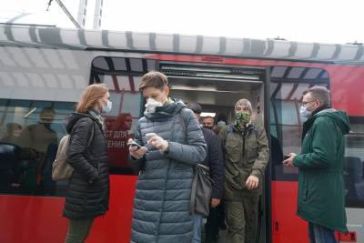 Дмитрий Песков - Песков заявил, что ситуация с COVID-19 в РФ имеет тревожную тенденцию - m24.ru - Россия
