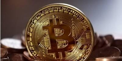 Цена биткоина приблизилась к $16000 - nv.ua