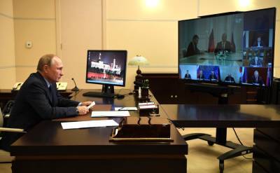 Владимир Путин - Дмитрий Песков - В Кремле рассказали об обсуждении Путиным вместе с Совбезом РФ борьбы с COVID-19 - m24.ru - Россия