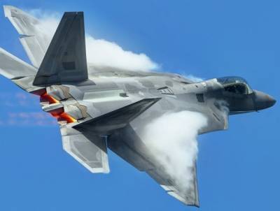 Марк Эспер - Иностранные ВВС впервые получат американский Raptor - vpk-news.ru - Россия - США - Израиль