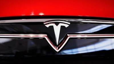 Илоном Маский - Tesla запустила продажи элитной текилы стоимостью 20 тысяч рублей - 5-tv.ru - США