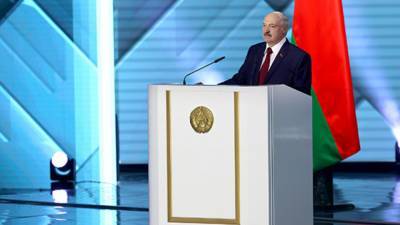 Александр Лукашенко - Лукашенко призвал жителей Белоруссии жить «на своей земле» - riafan.ru - Украина - Белоруссия - Польша - Литва - Чехия - Минск
