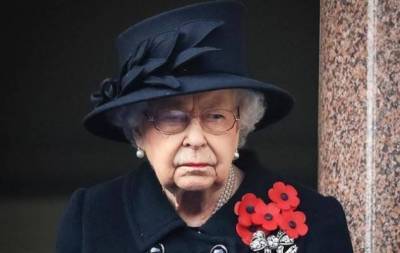 Елизавета II - Кейт Миддлтон - Елизавета Королева (Ii) - Королевская семья почтила погибших в День памяти павших (ФОТО) - skuke.net - Англия