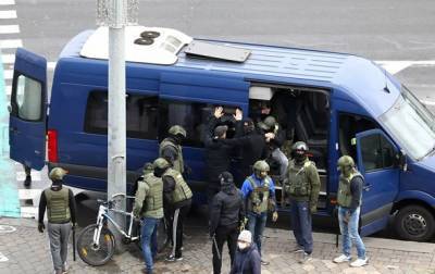 Андрей Кравченко - В Беларуси задержано более 900 человек - правозащитники - korrespondent.net - Белоруссия - Минск - Гомель - Витебск - Бобруйск - Пинск