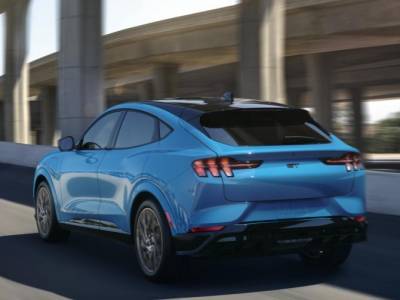 Ford - Ford намерен сделать электромобили бюджетными - autostat.ru