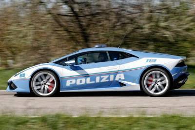 Полицейскую Lamborghini использовали как автомобиль доставки: видео - news.bigmir.net - Италия - Рим