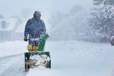 Машины не ставить: где будут убирать снег в Новосибирске 1 декабря - novos.mk.ru - Новосибирск - р-н Советский - округ Центральный