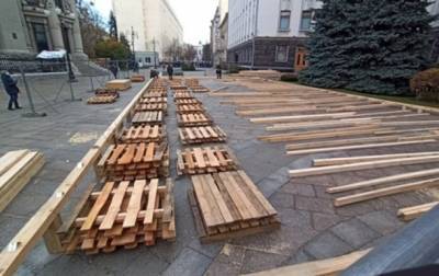 Владимир Зеленский - В ОП рассказали, кто профинансирует каток на Банковой - korrespondent.net - Украина - Киев
